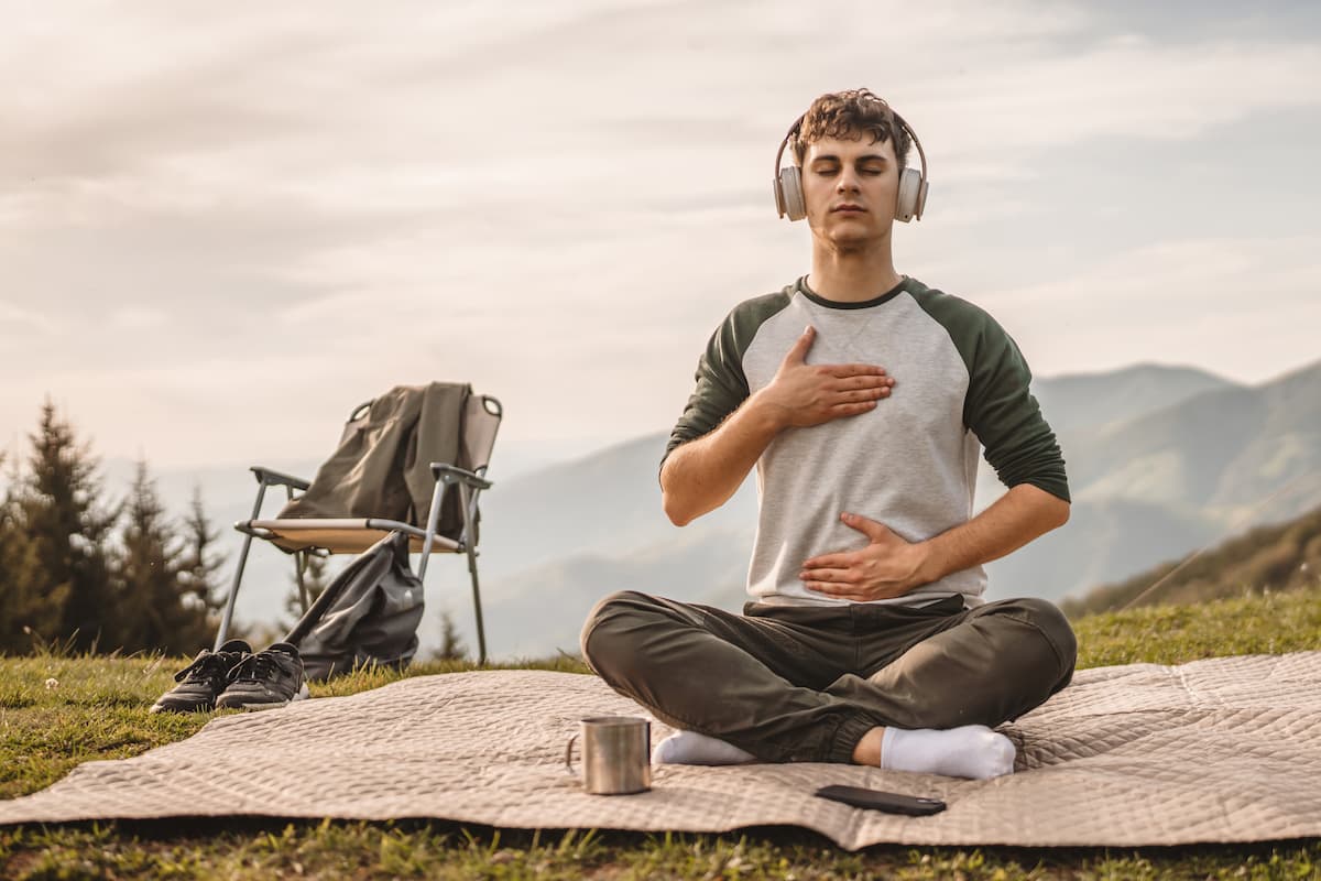 Quelle fréquence de méditation adopter ?